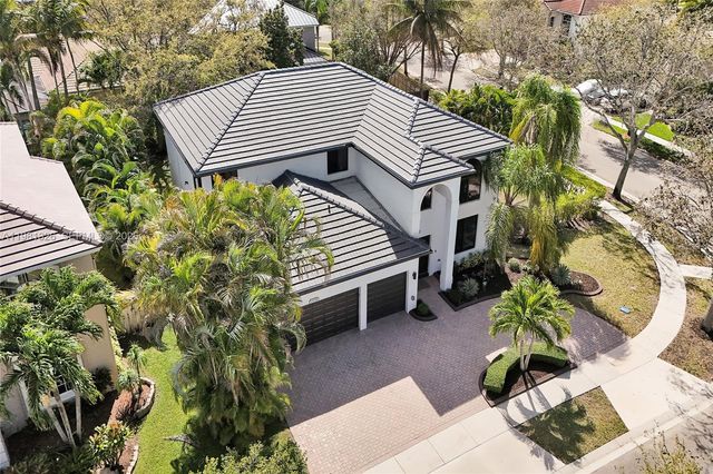 13076 NW 14th St, Pembroke Pines, FL 33028