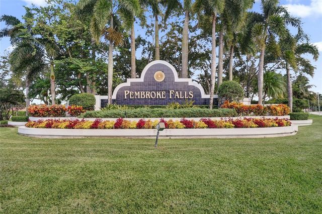 13076 NW 14th St, Pembroke Pines, FL 33028
