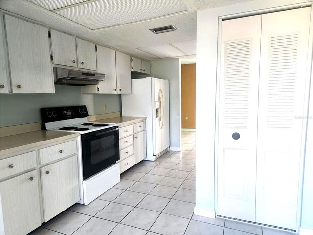 3838 STAYSAIL LANE 3838, Holiday, FL 34691