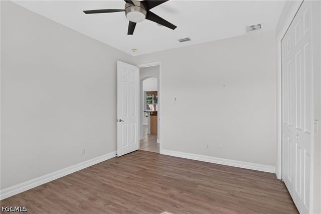1012 SW 39th TER, Cape Coral, FL 33914