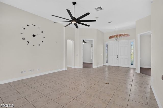 1012 SW 39th TER, Cape Coral, FL 33914