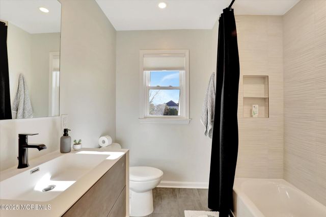 19 Polo Club Drive, Freehold, NJ 07728