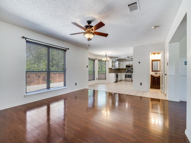 8605 Treasure Cove, Rowlett, TX 75089