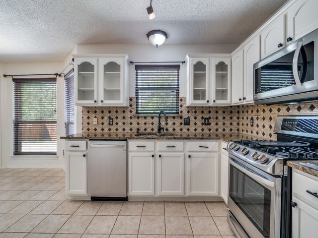 8605 Treasure Cove, Rowlett, TX 75089