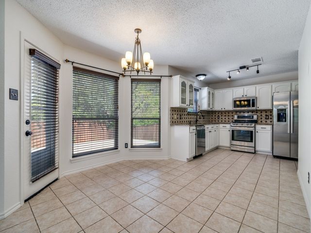 8605 Treasure Cove, Rowlett, TX 75089