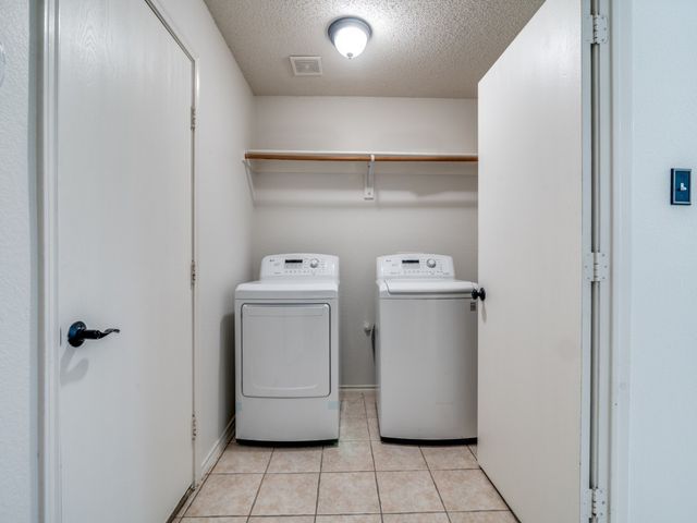 8605 Treasure Cove, Rowlett, TX 75089