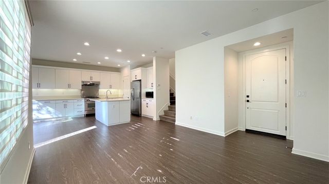 155 Excursion, Irvine, CA 92618