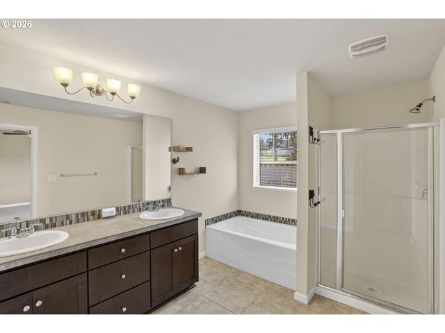 51380 Sw RANDSTAD St, Scappoose, OR 97056