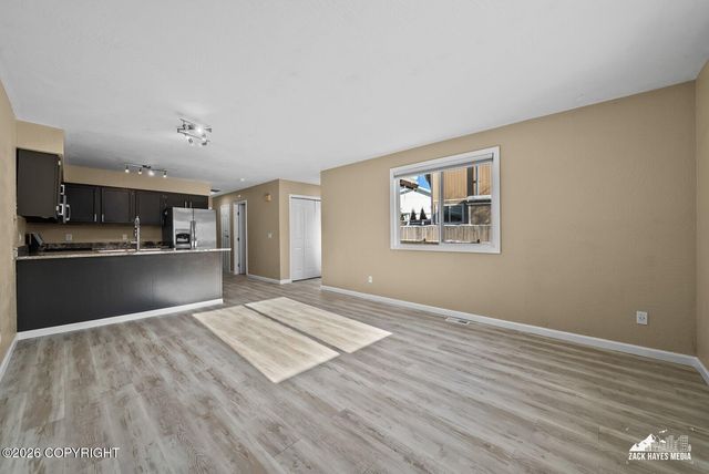 6230 Gross Drive, Anchorage, AK 99507