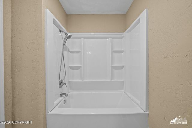 6230 Gross Drive, Anchorage, AK 99507