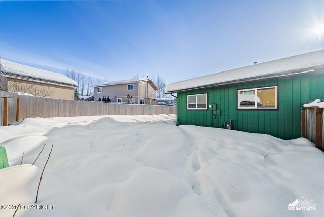 6230 Gross Drive, Anchorage, AK 99507
