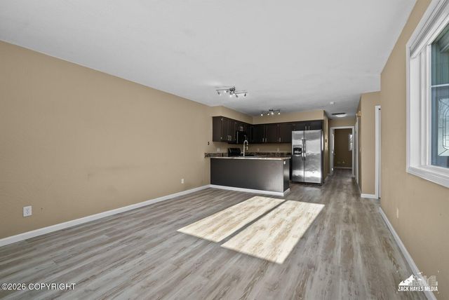 6230 Gross Drive, Anchorage, AK 99507