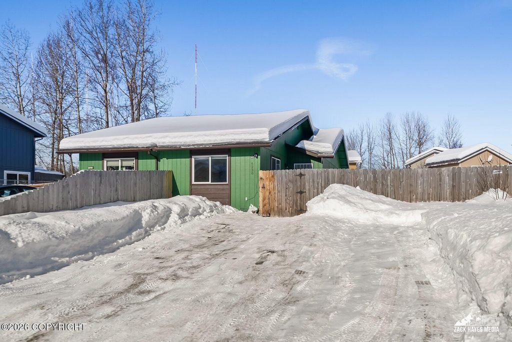 6230 Gross Drive, Anchorage, AK 99507