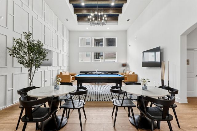 14807 Woodland Hills Drive 7104, Houston, TX 77396