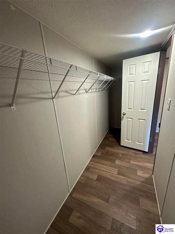 102 N Center Street, Irvington, KY 40146