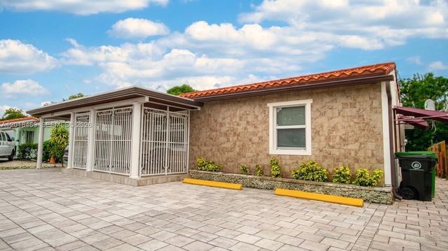 1520 N Andrews Ave, Fort Lauderdale, FL 33311