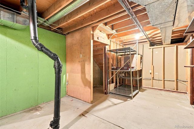 1085 E Midway Boulevard, Broomfield, CO 80020