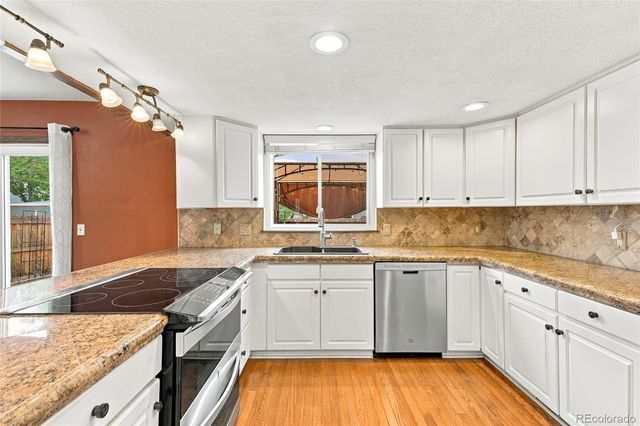 1085 E Midway Boulevard, Broomfield, CO 80020