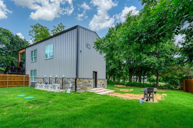 176 Denison Drive, Pottsboro, TX 75076