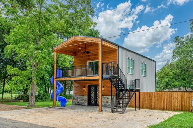 176 Denison Drive, Pottsboro, TX 75076