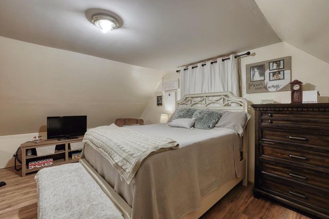 1650 S 18th STREET, Milwaukee, WI 53204