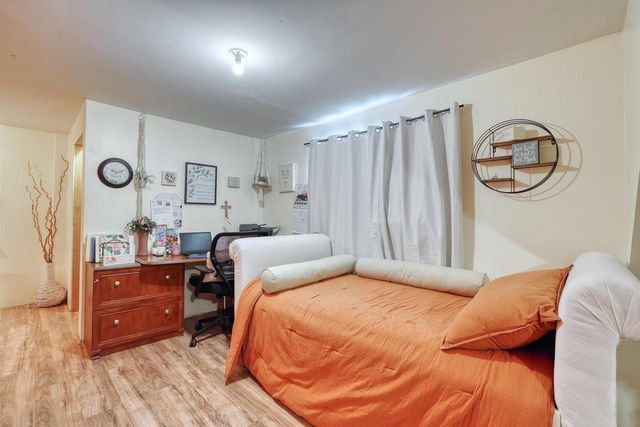 1650 S 18th STREET, Milwaukee, WI 53204