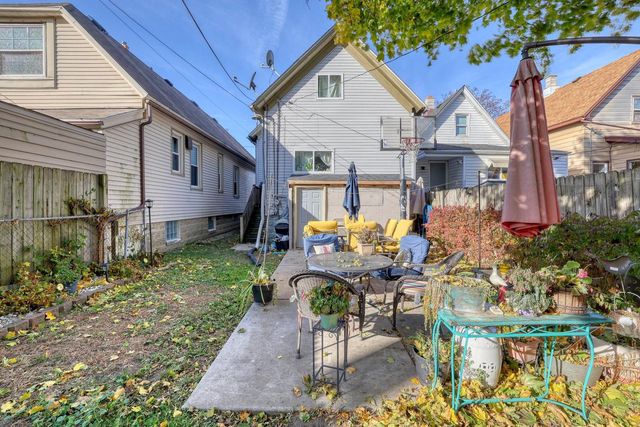 1650 S 18th STREET, Milwaukee, WI 53204