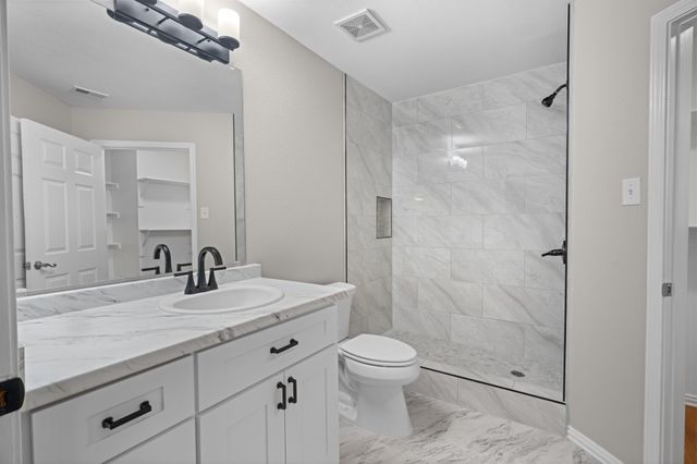 10323 Budtime Lane, Dallas, TX 75217