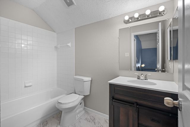 10323 Budtime Lane, Dallas, TX 75217