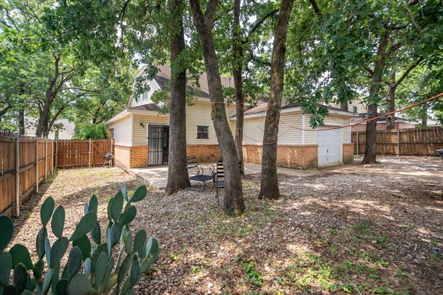 10323 Budtime Lane, Dallas, TX 75217