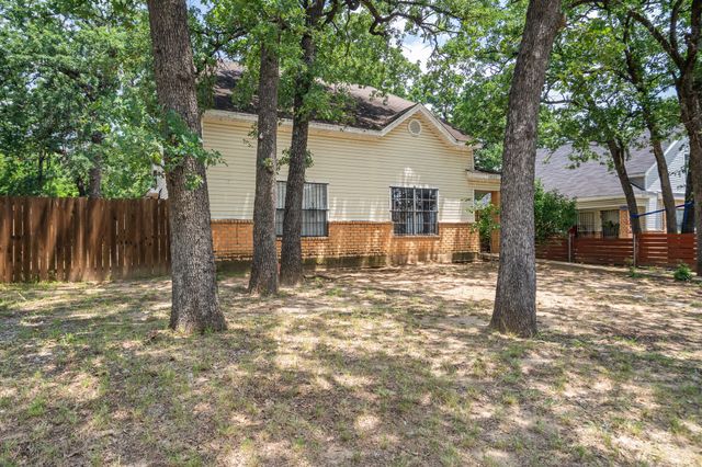 10323 Budtime Lane, Dallas, TX 75217