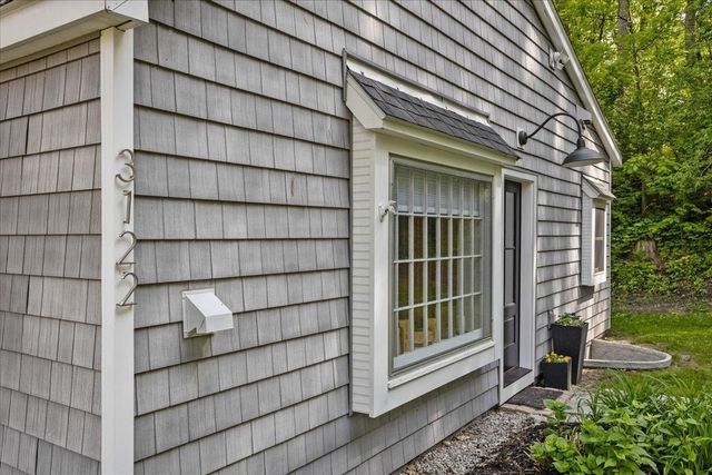 3122 North Avenue, Burlington, VT 05408