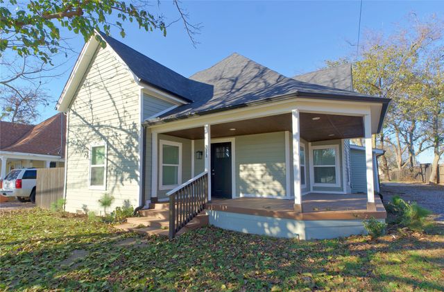 311 W Main Street, Whitesboro, TX 76273