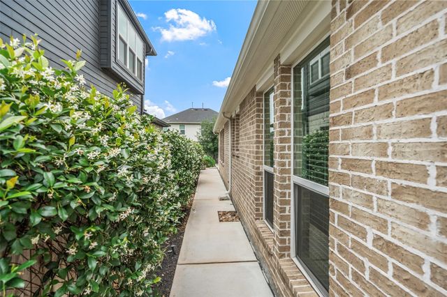 40638 Goldeneye Place, Magnolia, TX 77354