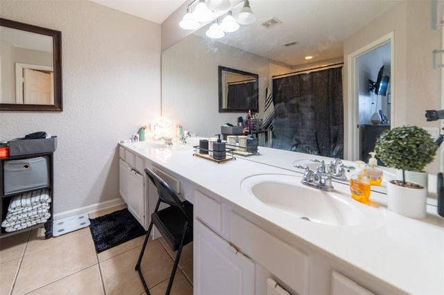 1041 ENCLAIR STREET, Orlando, FL 32828