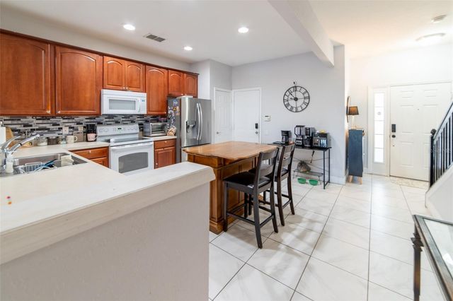 1041 ENCLAIR STREET, Orlando, FL 32828