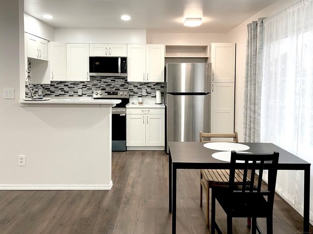 4840 Briarwood Avenue Unit C8, Royal Oak, MI 48073