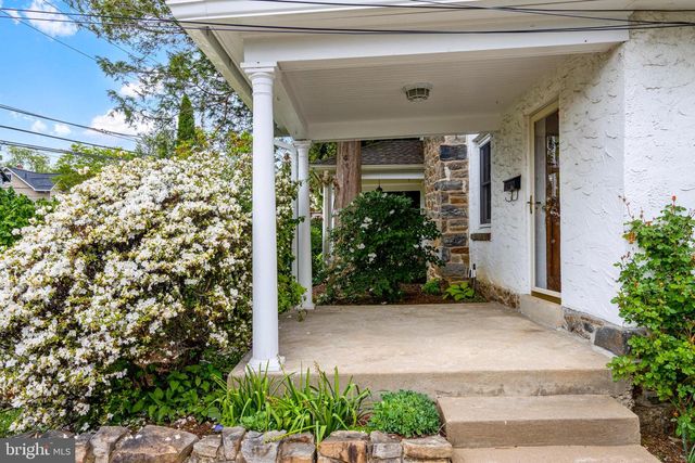 239 LOWRYS LN, Bryn Mawr, PA 19010