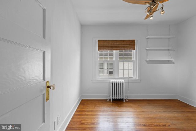 239 LOWRYS LN, Bryn Mawr, PA 19010