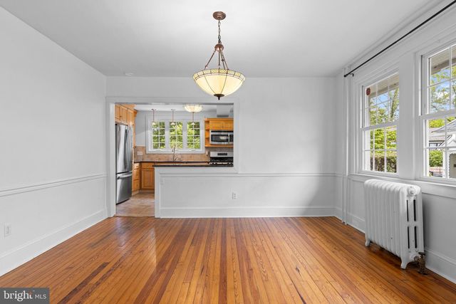 239 LOWRYS LN, Bryn Mawr, PA 19010