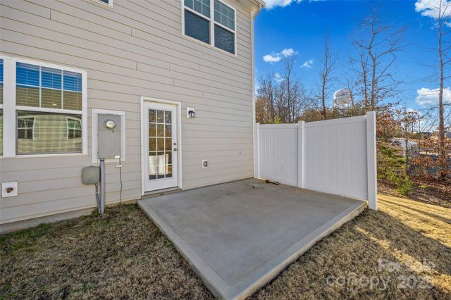 612 Rustic Path Lane, Fort Mill, SC 29708