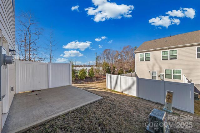 612 Rustic Path Lane, Fort Mill, SC 29708