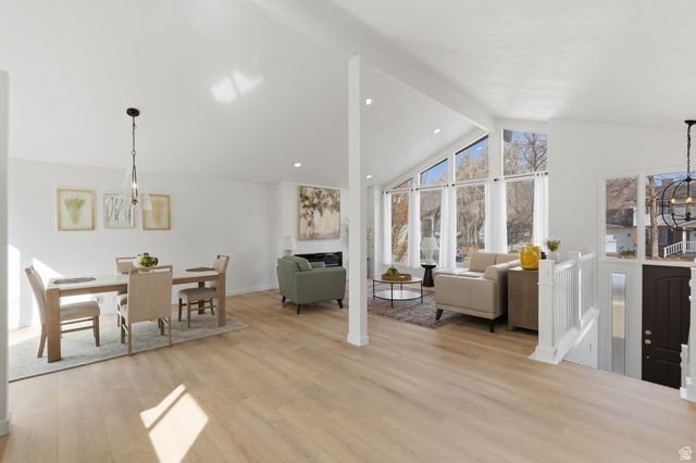 9828 S PINEHURST DR, Sandy, UT 84092