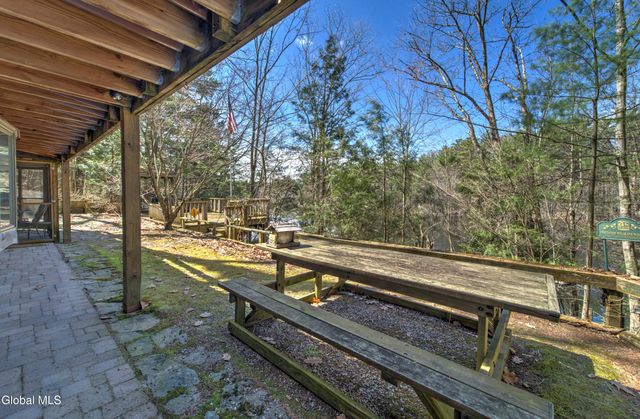 279 Proper Road, Gloversville, NY 12078