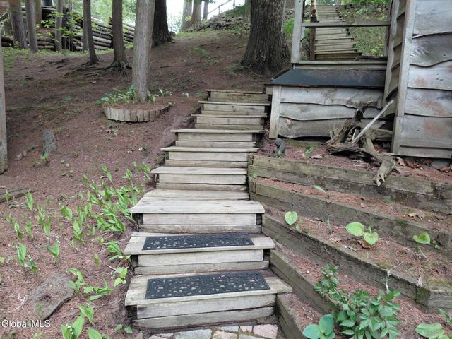 279 Proper Road, Gloversville, NY 12078