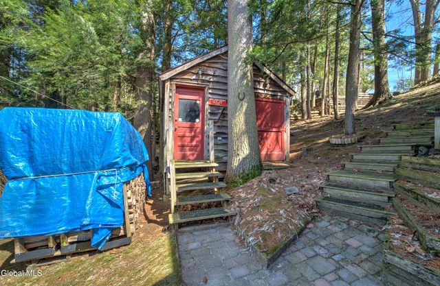 279 Proper Road, Gloversville, NY 12078