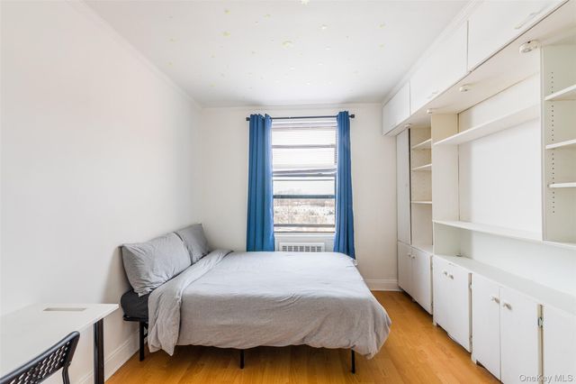 150-15 72nd Rd 5G, Kew Garden Hills, NY 11367