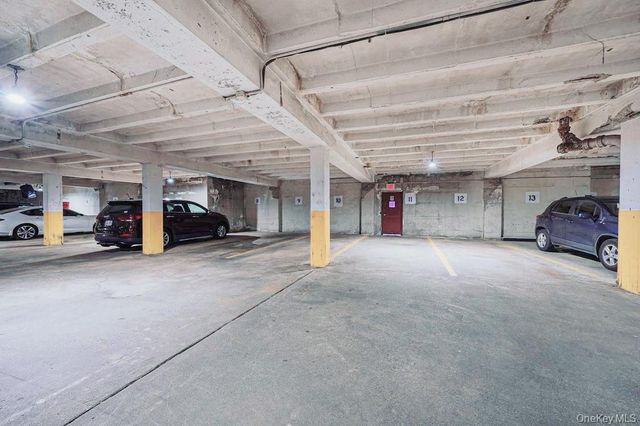 150-15 72nd Rd 5G, Kew Garden Hills, NY 11367