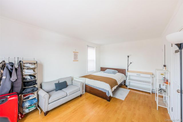 150-15 72nd Rd 5G, Kew Garden Hills, NY 11367