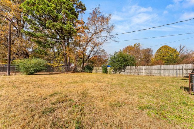 1093 N WATKINS ST, Memphis, TN 38107